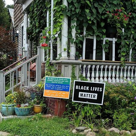 Bed and Breakfast The One Cat Brattleboro Exterior foto